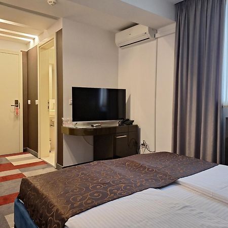 סראייבו Hotel Boutique Bristol מראה חיצוני תמונה