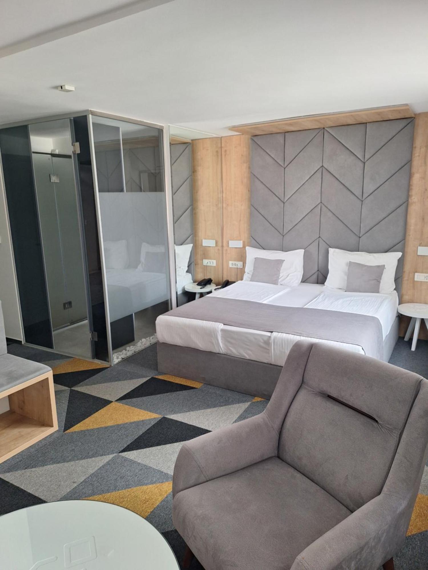 סראייבו Hotel Boutique Bristol מראה חיצוני תמונה