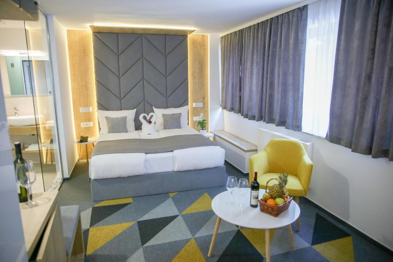 סראייבו Hotel Boutique Bristol מראה חיצוני תמונה